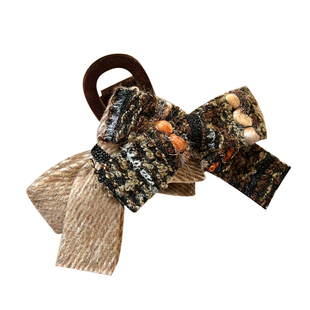 冬季撞色蝴蝶结抓夹女高级感2025新款毛毛发夹后脑勺大号鲨鱼夹子