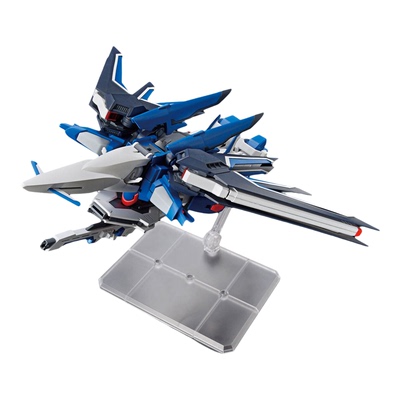 万代HGCE243飞升自由高达模型