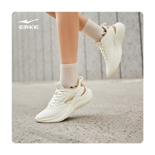 鸣鸥2鸿星尔克跑步鞋女鞋春季新款革面运动鞋减震轻便软底跑鞋子