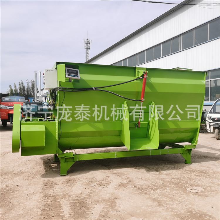 牛羊饲料粉碎搅拌一体机新TMR精粗饲料混合机电动双轴草料搅拌机