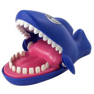 按牙齿咬手指鲨鱼鳄鱼拔牙整蛊大嘴巴咬人的搞怪游戏成人解压玩具