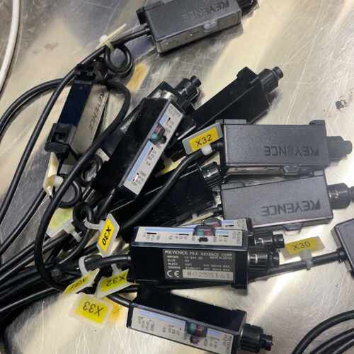 【询价】基恩士光仟放大器FS2-62，下来的，共25个