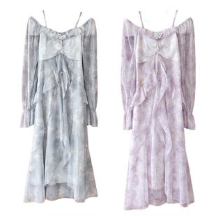 Kerry 雾霭鎏蓝 气质灰蓝色晕染仙气蝴蝶烫金荷叶边长袖连衣裙