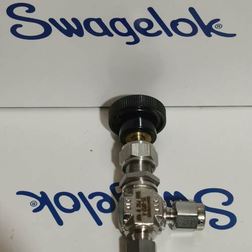议价Swagelok 世伟洛克 SS-ORS2-A 全新原装角形针阀1/8in.卡套管
