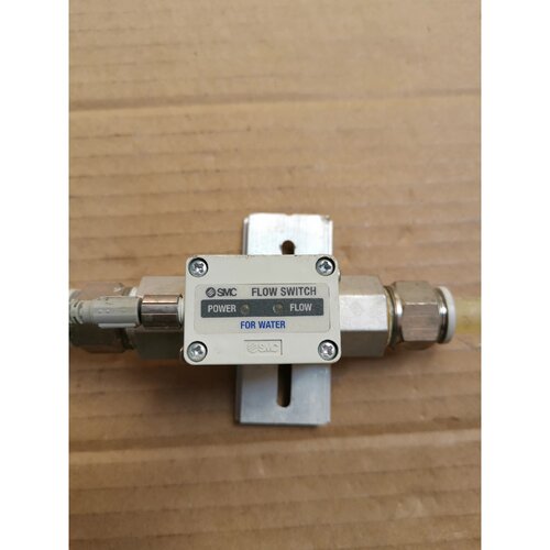 议价SMC计PF3W520-04-1，原装拆机，，功
