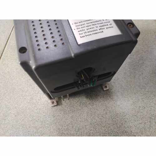 议价拆机汇特变频器A8802R2G4R0P3维修