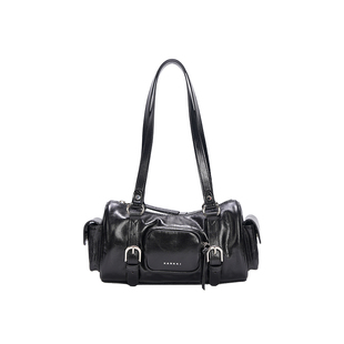 KARKKI/个奇头层牛皮复古皮带扣多口袋机车包保龄球包单肩手提包