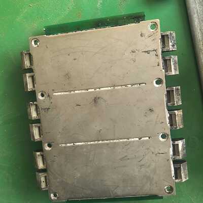 （请询价）FS300R12KE3，优派克原装拆机模块，包好无维修，有点