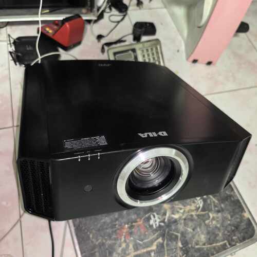 JVC DLA-XC3800B投影机，D-ILA技术，原生4—议价
