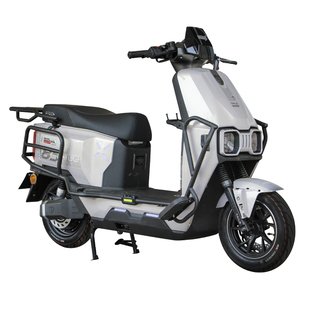 适用2025款火眼机甲台铃赤兔护杠电自电摩保险杠防摔杠后尾架货架