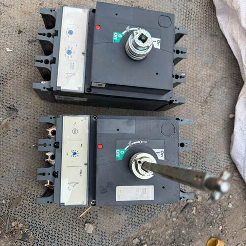 TM320D ETB2.3 塑胶外壳断路器 工控电路保护器件议价维修
