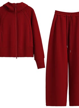红色运动套装女2026冬季过年穿搭