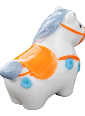 2026马年生肖陶瓷小马筷子架摆件