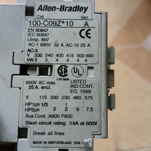 议价Ab Rockwell Contactors Three Uts. Model 100-C09-10  Piec