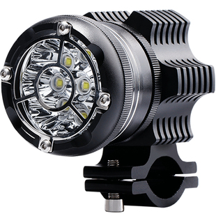 黄龙600改装大灯 摩托车开道灯 超亮爆闪强光12v外置 led宝马射灯