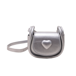 MBSQHNA小众可爱迷你马鞍包女2024夏天银色爱心口红包单肩斜挎包