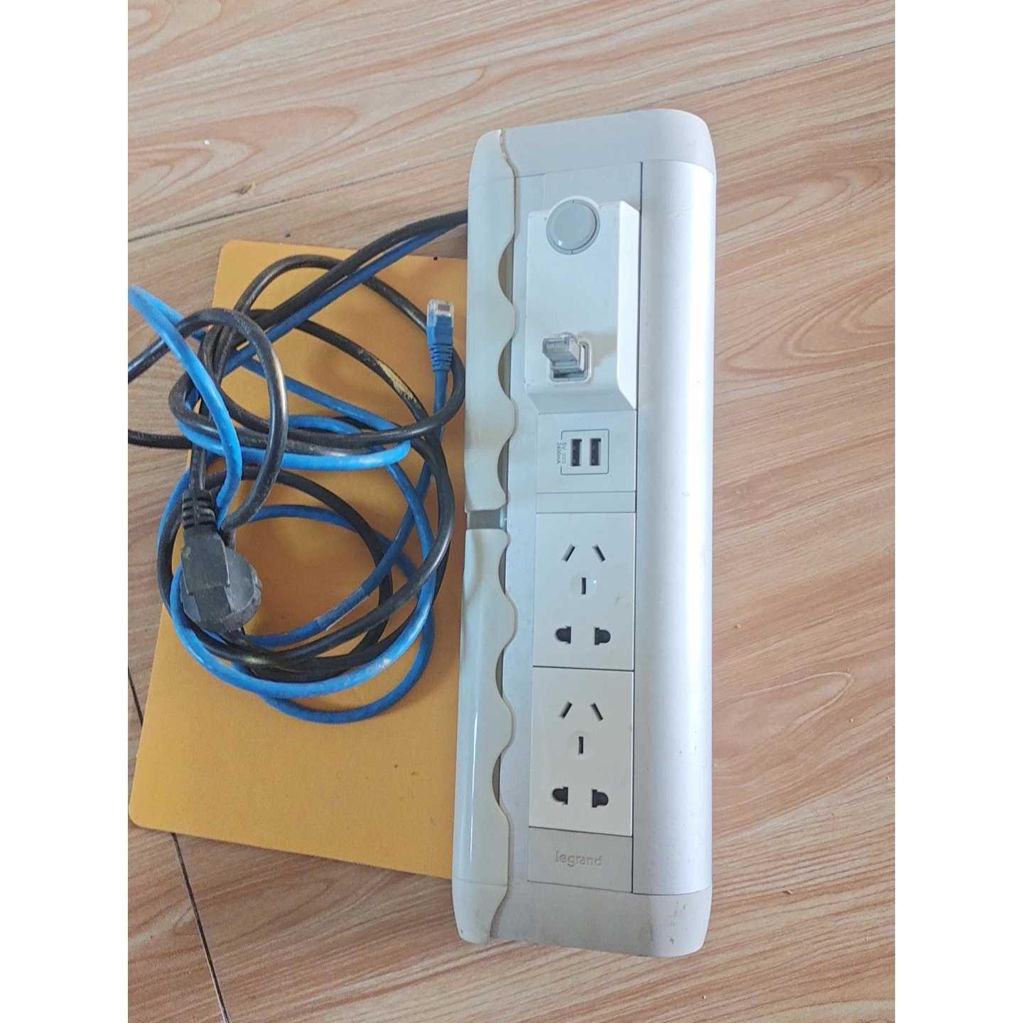 议价-053591罗格朗带双网线双USB充电口5V2400