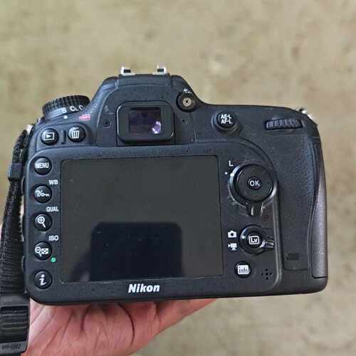 议价尼康D7200单反套机带18135镜头功能正常成色还维修