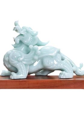 玉石一对霸王皮丘纳福貔貅摆件