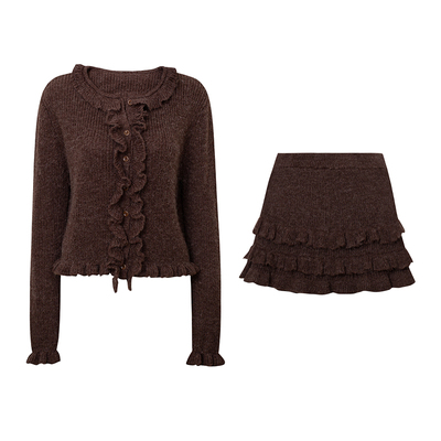TOP家 浪漫复古 法式优雅气息波浪花边羊驼毛针织开衫+松紧腰半裙