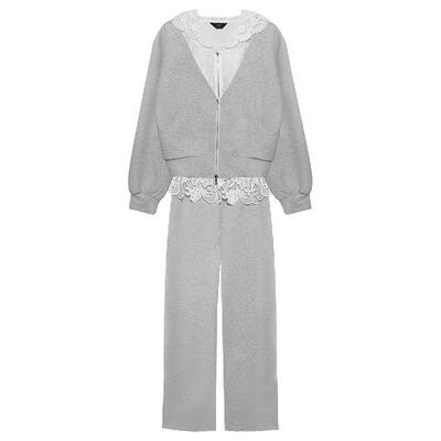 白鹿语蕾丝拼接连帽两件套