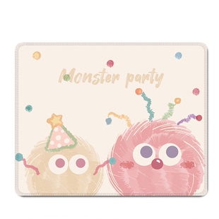 SUYA苏雅可爱卡通鼠标垫女生小号高颜值办公室桌面电脑防滑鼠垫子