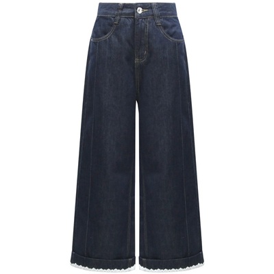 朵以复古蕾丝花边阔腿牛仔裤