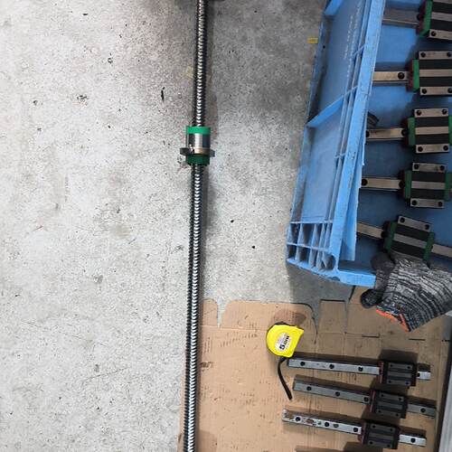 议价上银HIWIN滚珠丝杆型号R2525绿色编码S14维修