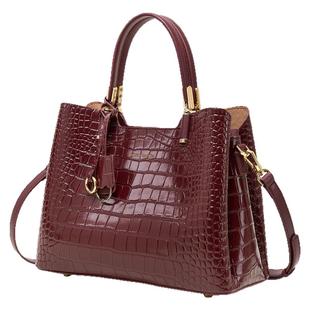 皮尔卡丹2025新款真皮女包大容量通勤潮头层牛皮鳄鱼纹单肩斜挎包