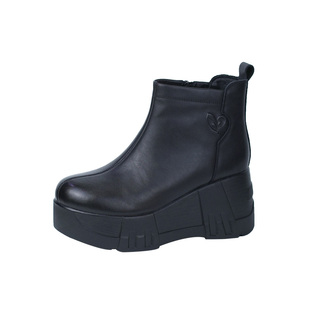 真皮厚底短靴女秋冬新款头层牛皮复古坡跟小个子松糕底高跟马丁靴