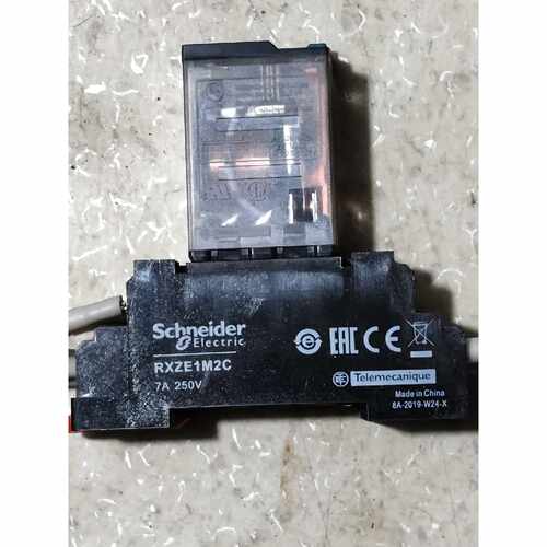 议价施耐德继电器型号RXZE1M2C拆机件功能包好分白色维修