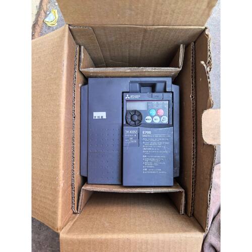 〔议价-可维修〕变频器FR-E740-2.2K-CHT一个 不知