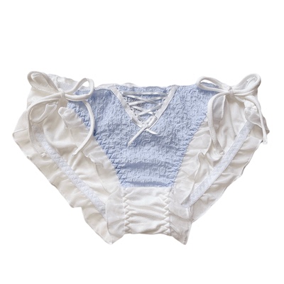 甜岛和星~系带蝴蝶结纯欲女内裤