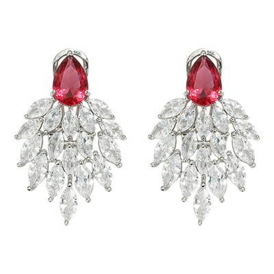 EXHIBITION览物馆锆石轻奢耳钉