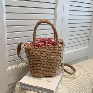 休闲出行沙滩包轻便简约水桶单 新款 新品 女士手提草编包2024夏季