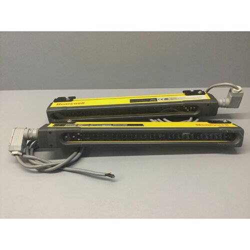 FFSYA30032C2E  HONEYWELL  FFSYA30032C2R  Light Curtain Recei