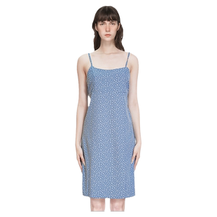 BM吊带连衣裙女蓝色碎花圆领背心无袖2026新款春夏修身显瘦吊带裙