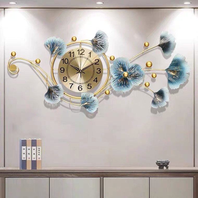 新哦现货 钟表简约孔雀创意客厅挂钟家用装饰时针挂墙民宿背景