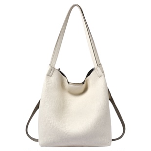 DISSONA迪桑娜女包 2026新品水桶包真皮hobo大容量通勤单肩斜跨包