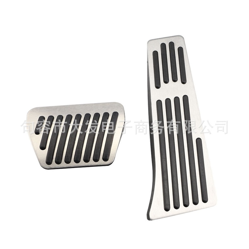 适用于宝马135脚踏板X5/X6防滑X3系踏板刹车X1油门7打孔免