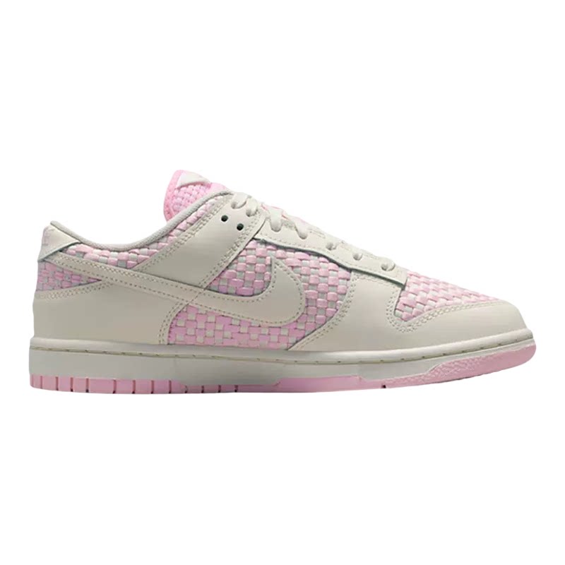 Nike女子DUNKLow低帮复古板鞋