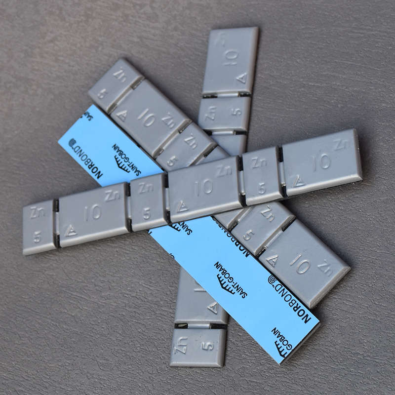 黑色平衡块锌合金制汽车轮胎动平衡块改装轮毂薄款配重块粘贴块