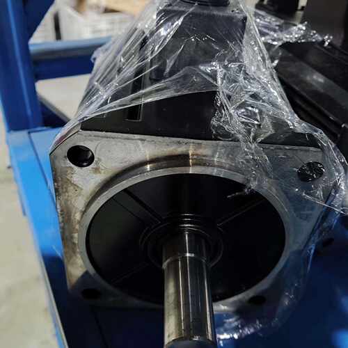议价 Servo Motor Mgmf132lyv6m-T适用