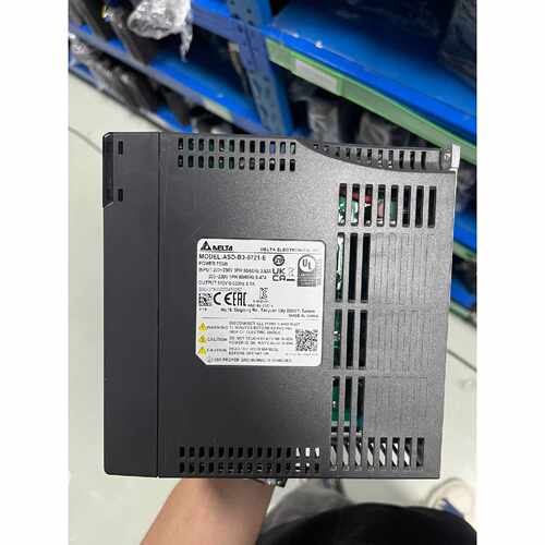 台达变频器ASDB30721E700W功率200