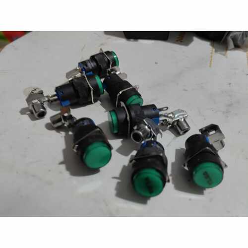 下单前咨询YJIA LA16系列按钮开关，绿色，16mm，库存未使用，