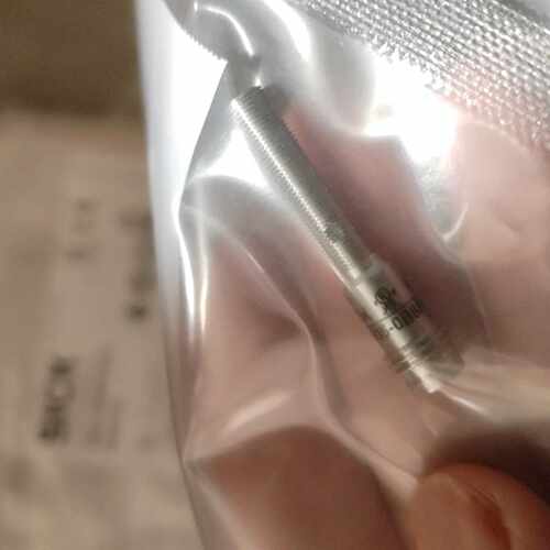 议价全新原装SICK西克IM050B8PSZT1接近传感器维修
