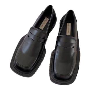 Spring Day | c位推荐!颜色版型超正的复古暗黑系粗跟酷帅小皮鞋