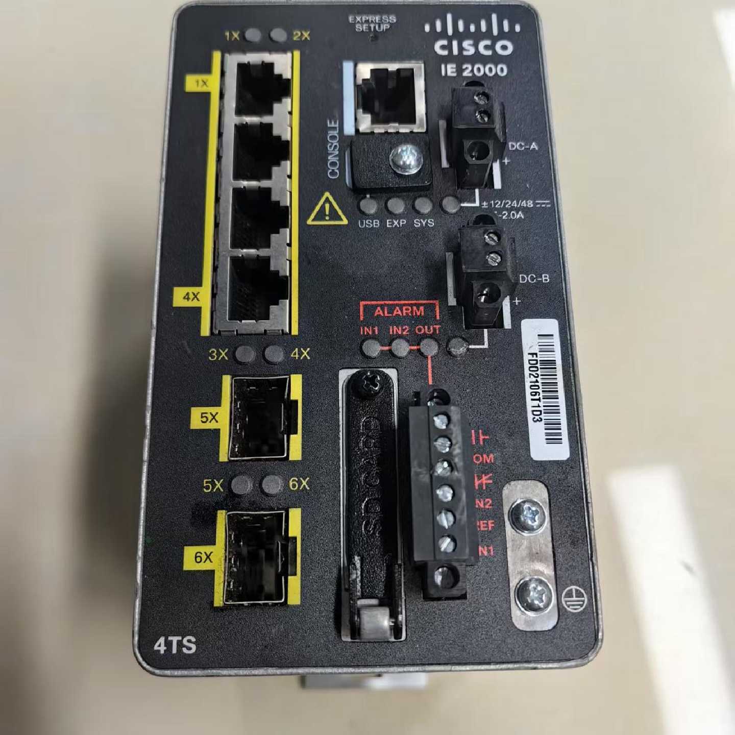 议价Cisco交换机模块IE-2000-4TS-B V01 原装现货议价