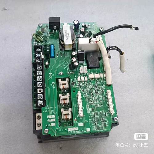 三菱 变频器 CM50MXB2-24A E74GA7.5B