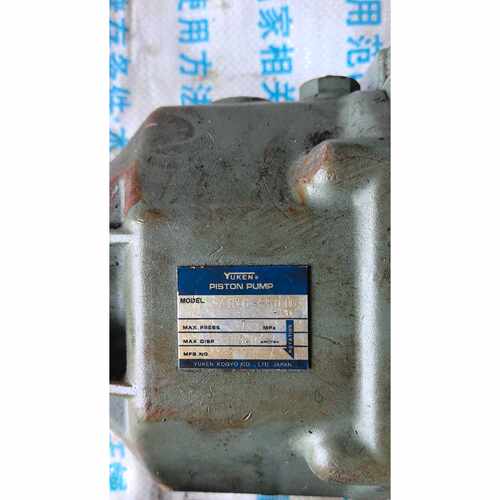 刚刚YUKEN油研柱塞泵型号AR16FR01C20